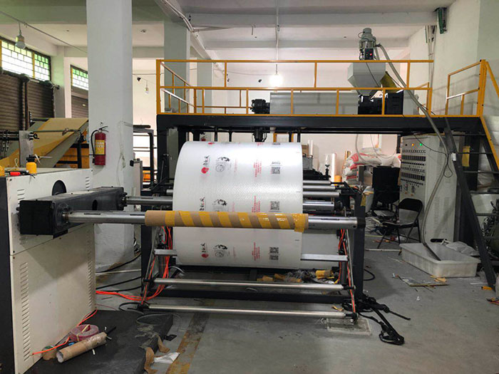 聚乙烯氣泡膜機 新型全自動高速復合多層氣泡膜機組 緩沖PE氣泡膜01