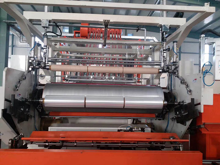 LSPE2000型全自動拉伸纏繞膜機(jī)-PE流延纏繞膜機(jī)保鮮膜機(jī)